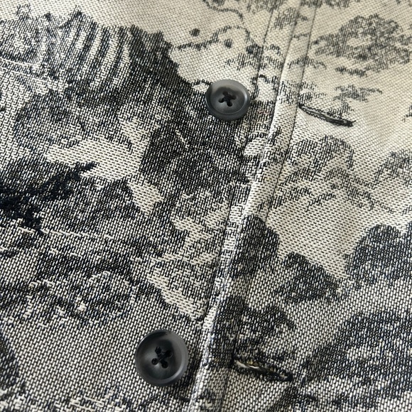 Rebel Vengeance Graphic Tapestry Button-Up Shirt | NWT Rare | Size M & L - Picture 4 of 10